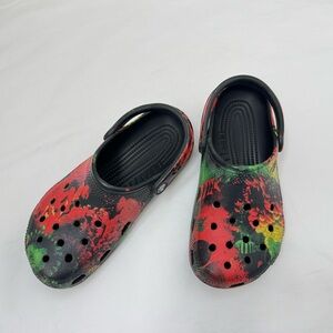 CROCS multi colored ocean design